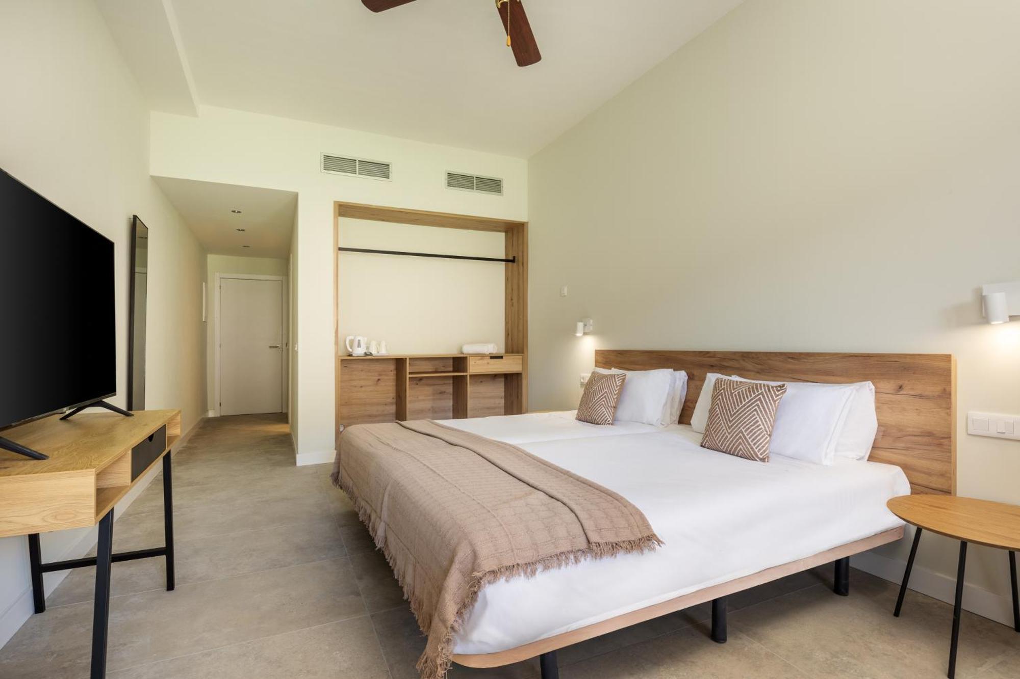 Hotel Livvo Jandia Golf モロ・デル・ハブレ エクステリア 写真